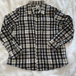 L.L.Bean 100 cotton flannel. Large petite. Black white. Slightly fitted.  500845